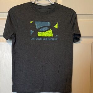 Under Armour boys medium  Charcoal and Neon Graphic Tee